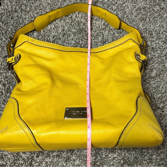 Michael Kors Leather Hobo Shoulder Bag - Picture 12 of 12